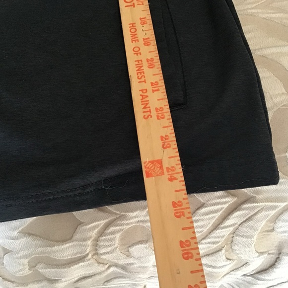 ATHLETIC Top BY RUGBY extreme stretch, size small, pull-over, zipper - Picture 6 of 9